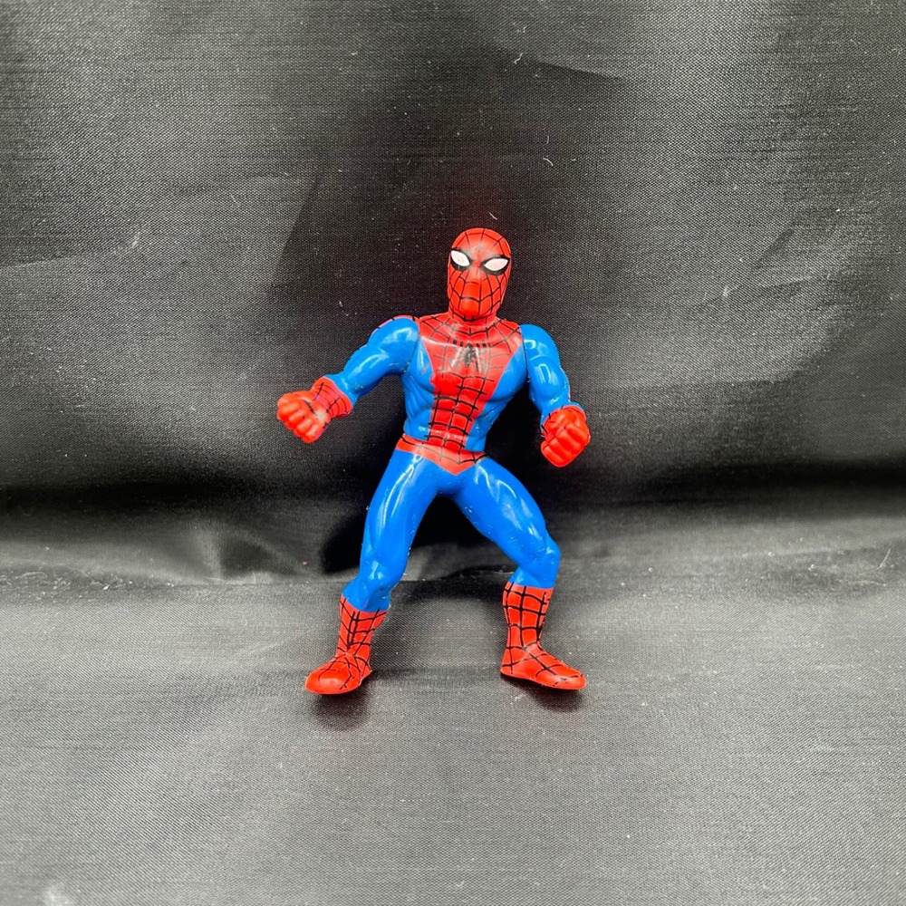 Vintage 1995 Marvel Spider-Man Action Figure Toy Biz Crouching Pose 3 Inch